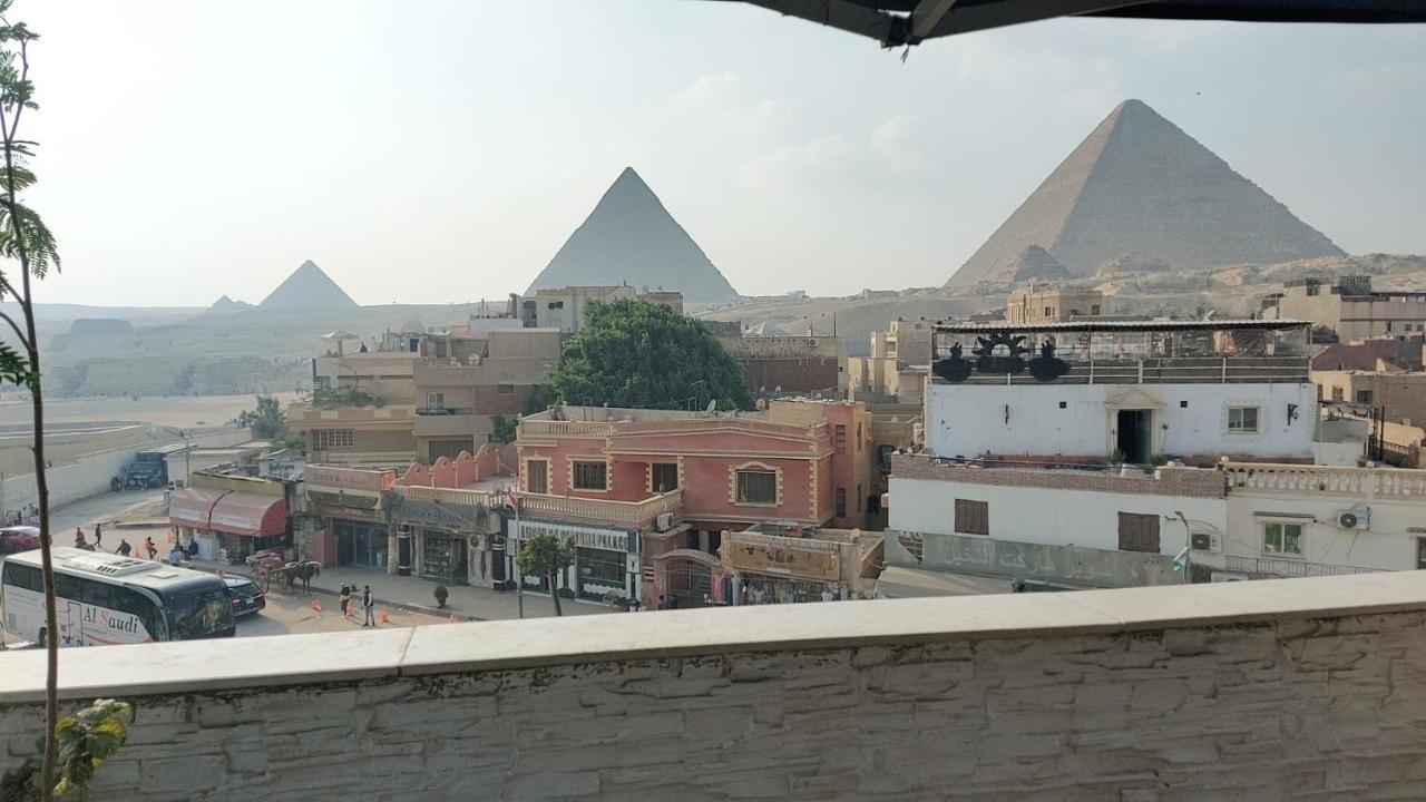 Hostel Pyramids